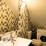 Casa Naranja, Cabopino 2 Pools & Heated Indoor Pool Apartment