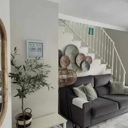 Апартаменты Casa Naranja, Cabopino 2 Pools & Heated Indoor Pool *